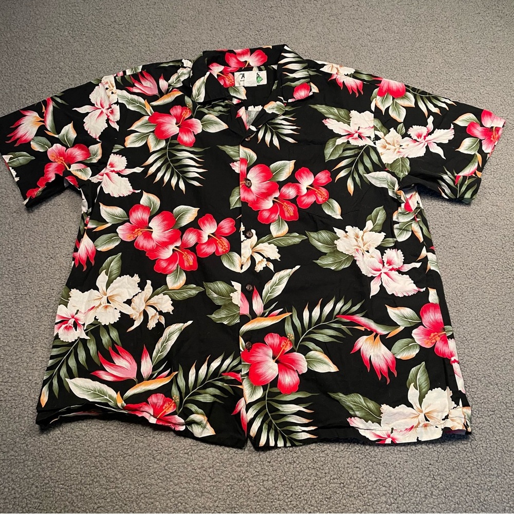 KY’S Hawaiian Floral Short Sleeve Button Down Shirt Men’s XL Black Red Hibiscus